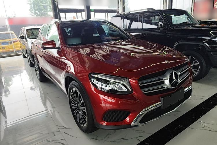 Used Mercedes-Benz GLC 2019 GLC 200 4MATIC Front Right 45 Deg