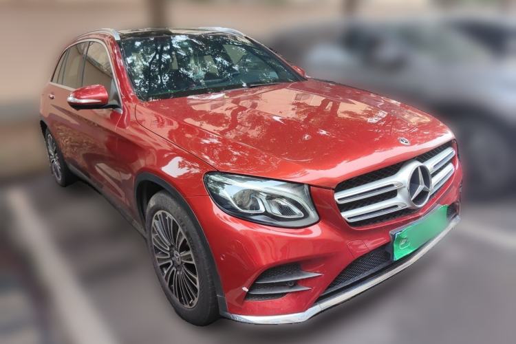 Used Mercedes-Benz GLC 2019 GLC 260 L 4MATIC Dynamic Model Front Right 45 Deg