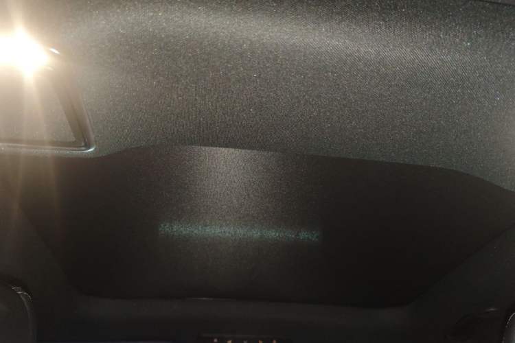 Used Mercedes-Benz GLC 2019 Facelift GLC 260 L 4MATIC Luxury Model Headliner