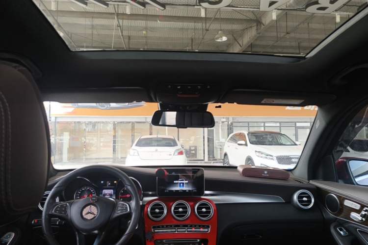 Used Mercedes-Benz GLC 2019 Facelift GLC 260 L 4MATIC Luxury Model Headliner