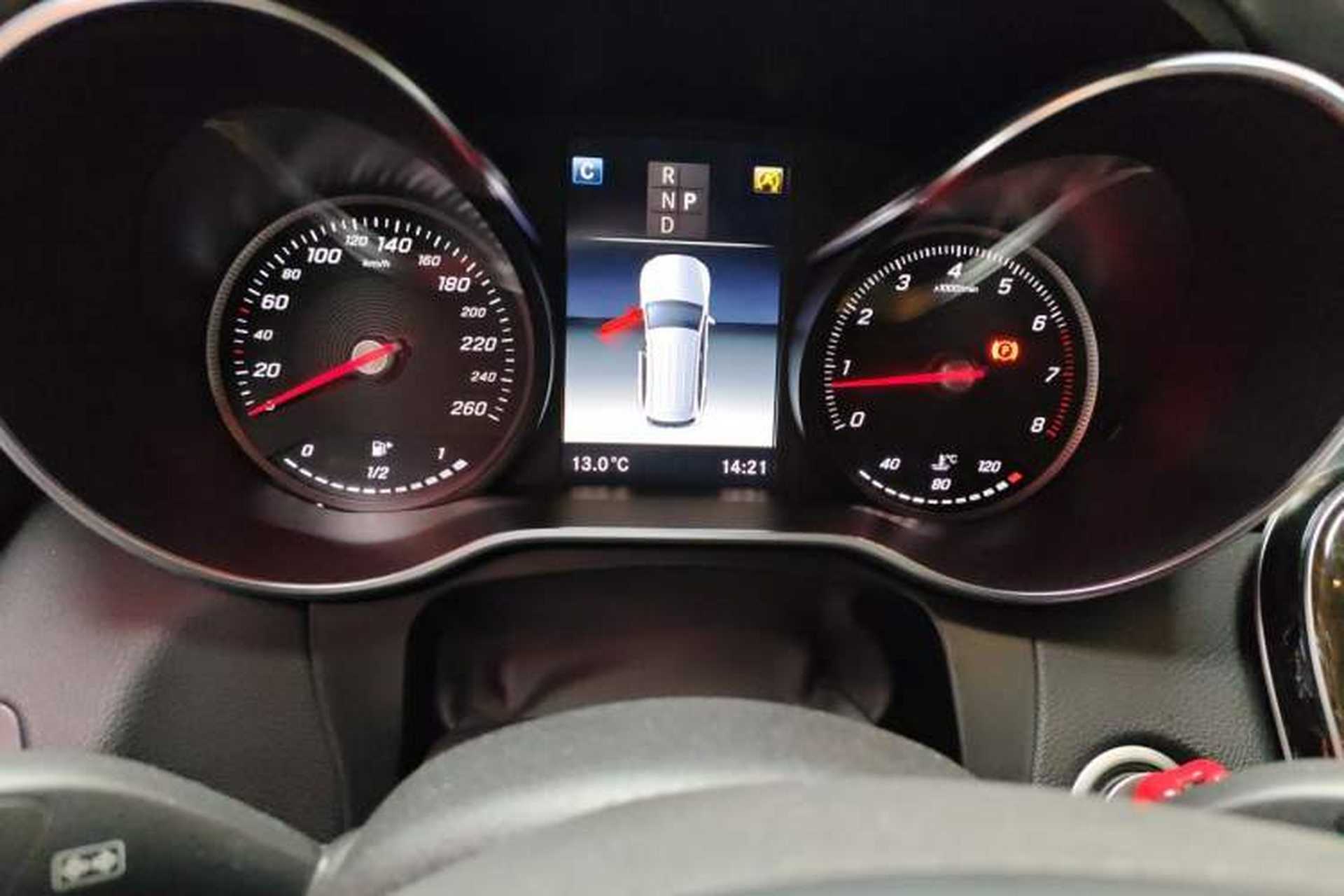 Used Mercedes-Benz GLC 2019 GLC 260 4MATIC Dynamic Edition Instrument Cluster