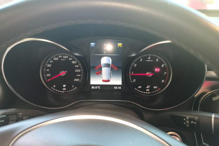 Used Mercedes-Benz GLC 2019 GLC 260 L 4MATIC Dynamic Model Instrument Cluster