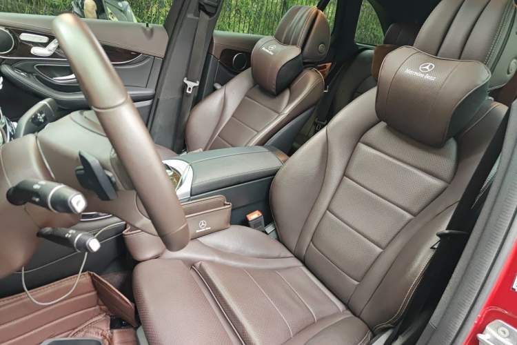Used Mercedes-Benz GLC 2019 GLC 260 L 4MATIC Dynamic Model Left Front Seat