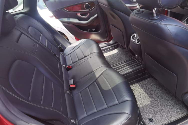 Used Mercedes-Benz GLC 2019 GLC 260 L 4MATIC Dynamic Model Left Rear Seat