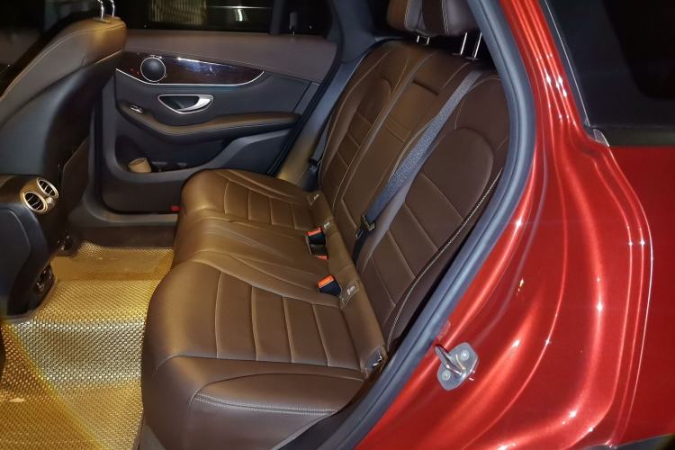 Used Mercedes-Benz GLC 2019 GLC 260 L 4MATIC Dynamic Model Left Rear Seat