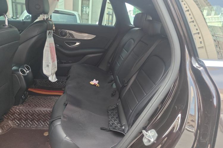 Used Mercedes-Benz GLC 2019 GLC 260 L 4MATIC Luxury Model Left Rear Seat
