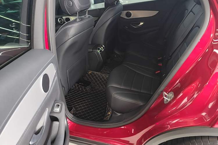 Used Mercedes-Benz GLC 2019 GLC 200 4MATIC Left Rear Seat