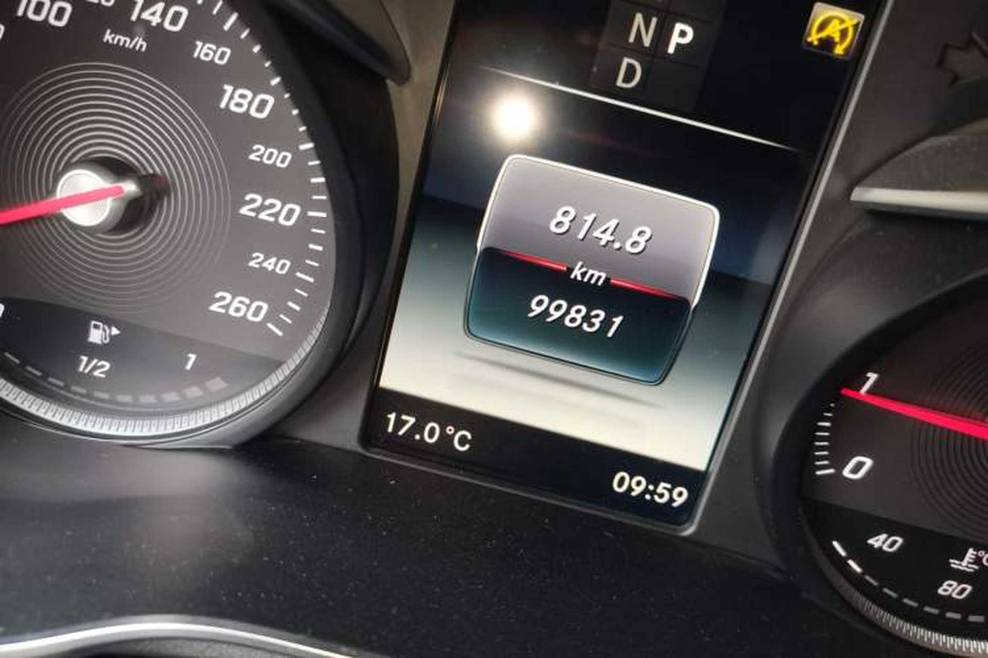 Used Mercedes-Benz GLC 2019 GLC 260 L 4MATIC Luxury Model Odometer Close Up