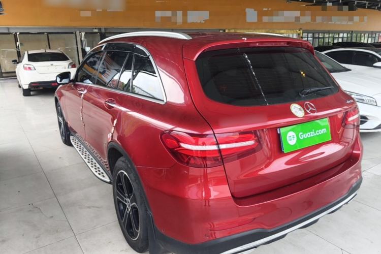 Used Mercedes-Benz GLC 2019 Facelift GLC 260 L 4MATIC Luxury Model Rear Left 45 Deg