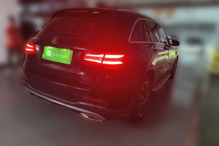 Used Mercedes-Benz GLC 2019 GLC 260 L 4MATIC Dynamic Model Rear Right 45 Deg