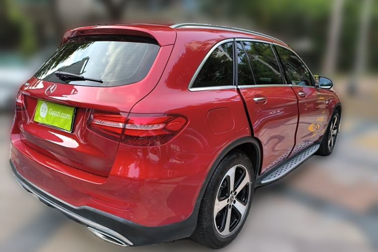 Used Mercedes-Benz GLC 2019 Facelift GLC 260 L 4MATIC Luxury Model Rear Right 45 Deg