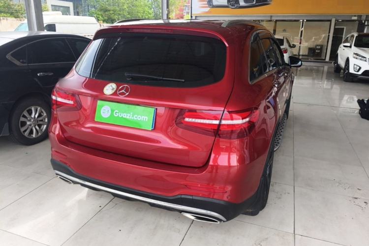 Used Mercedes-Benz GLC 2019 Facelift GLC 260 L 4MATIC Luxury Model Rear Right 45 Deg