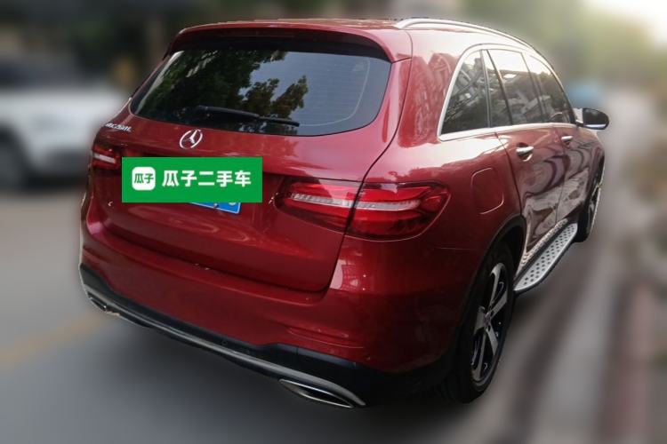 Used Mercedes-Benz GLC 2019 Facelift GLC 260 L 4MATIC Luxury Model Rear Right 45 Deg