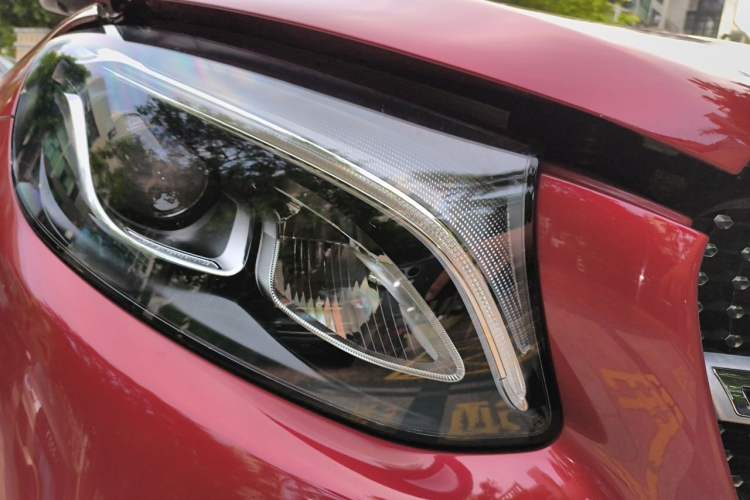 Used Mercedes-Benz GLC 2019 Facelift GLC 260 L 4MATIC Luxury Model Right Front Headlight