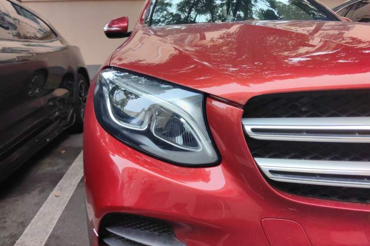 Used Mercedes-Benz GLC 2019 GLC 260 L 4MATIC Dynamic Model Right Front Headlight