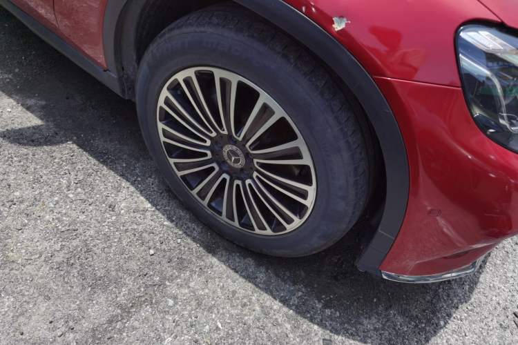 Used Mercedes-Benz GLC 2019 GLC 260 L 4MATIC Dynamic Model Right Front Wheel Hub