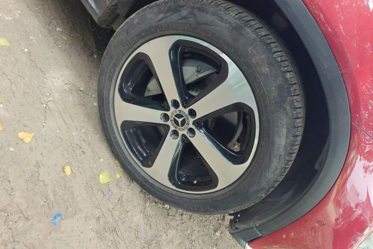 Used Mercedes-Benz GLC 2019 GLC 260 L 4MATIC Dynamic Model Right Front Wheel Hub