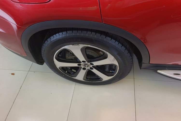 Used Mercedes-Benz GLC 2019 Facelift GLC 260 L 4MATIC Luxury Model Right Rear Wheel Hub
