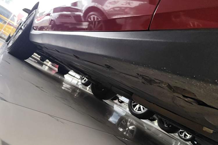 Used Mercedes-Benz GLC 2019 GLC 200 4MATIC Right Side Sill