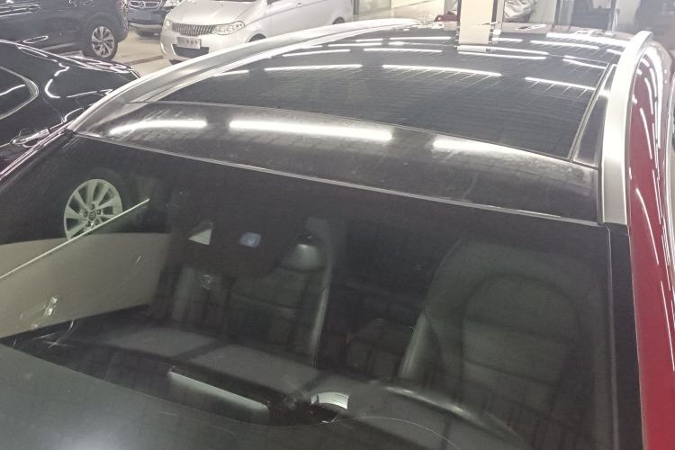 Used Mercedes-Benz GLC 2019 Facelift GLC 260 L 4MATIC Luxury Model Roof