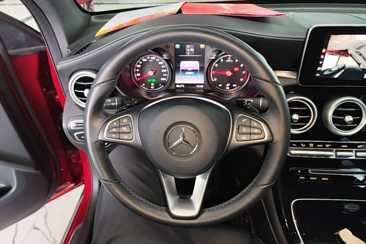 Used Mercedes-Benz GLC 2019 GLC 200 4MATIC Steering Wheel