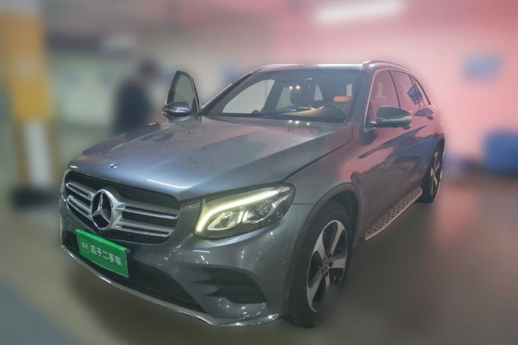 Gebrauchter Mercedes-Benz GLC 2019 Facelift GLC 260 L 4MATIC Luxury Model Guazi used car, China used car export, Used car for sale, Used cars, Cheapest cars for sale