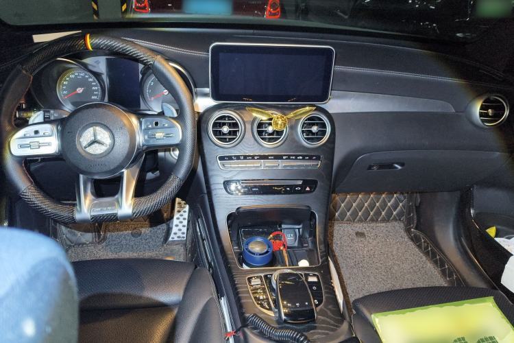 Used Mercedes-Benz GLC 2019 GLC 260 L 4MATIC Dynamic Model Center Console