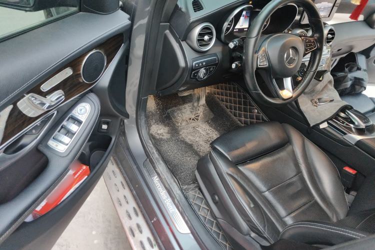 Used Mercedes-Benz GLC 2019 Facelift GLC 260 L 4MATIC Luxury Model Driver Seat