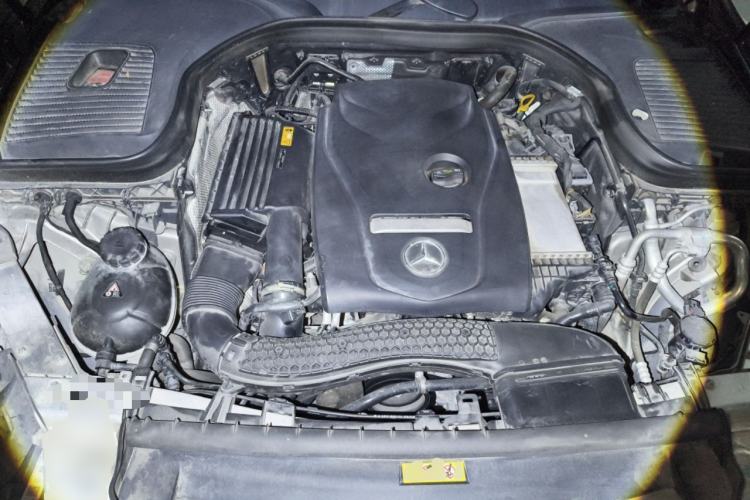 Used Mercedes-Benz GLC 2019 GLC 260 L 4MATIC Dynamic Model Engine Bay