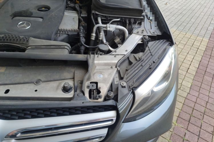 Used Mercedes-Benz GLC 2019 Facelift GLC 260 L 4MATIC Luxury Model Engine Bay Left
