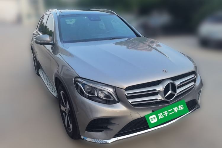 Used Mercedes-Benz GLC 2019 GLC 260 L 4MATIC Luxury Model Front Right 45 Deg