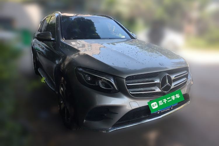 Used Mercedes-Benz GLC 2019 Facelift GLC 260 L 4MATIC Luxury Model Front Right 45 Deg