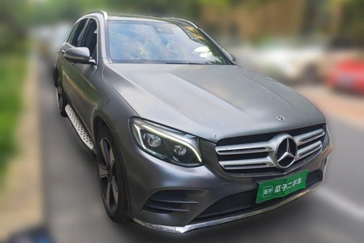Used Mercedes-Benz GLC 2019 Refreshed GLC 300 L 4MATIC Dynamic Edition Front Right 45 Deg