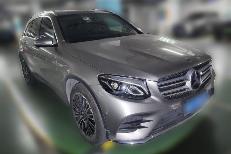 Used Mercedes-Benz GLC 2019 GLC 260 L 4MATIC Dynamic Model Front Right 45 Deg