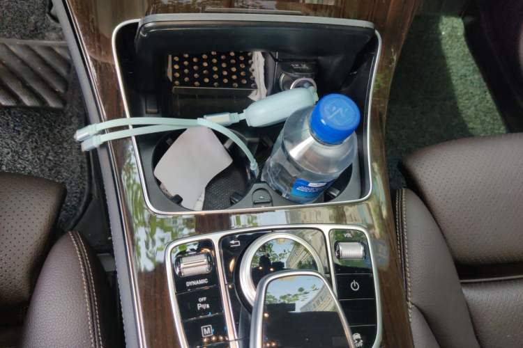 Used Mercedes-Benz GLC 2019 GLC 260 L 4MATIC Dynamic Model Gear Lever