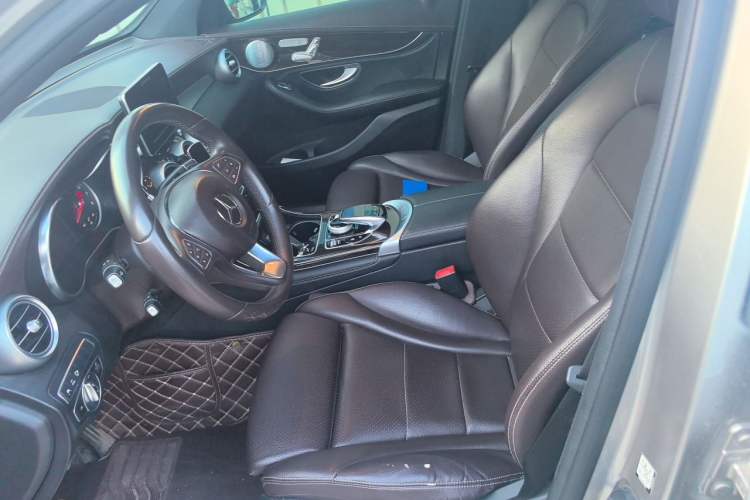 Used Mercedes-Benz GLC 2019 GLC 260 L 4MATIC Luxury Model Left Front Seat