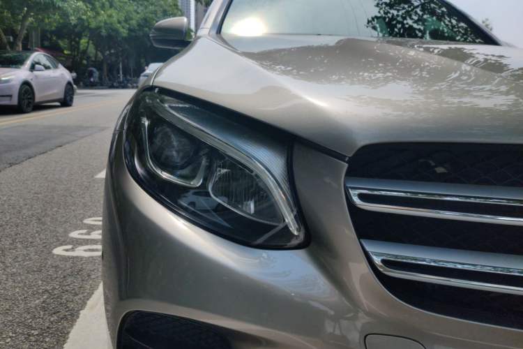 Used Mercedes-Benz GLC 2019 GLC 260 L 4MATIC Dynamic Model Right Front Headlight
