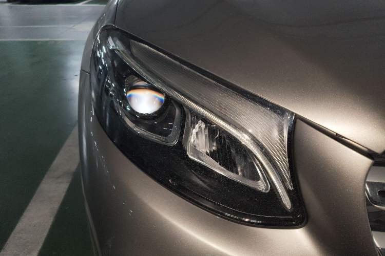 Used Mercedes-Benz GLC 2019 GLC 260 L 4MATIC Dynamic Model Right Front Headlight