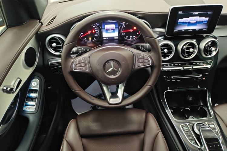 Used Mercedes-Benz GLC 2019 GLC 200 L 4MATIC Steering Wheel