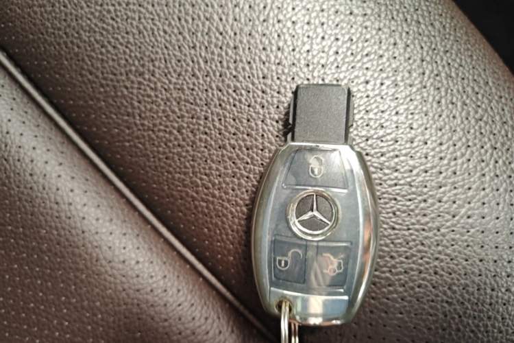 Used Mercedes-Benz GLC 2019 GLC 200 L 4MATIC Vehicle Key