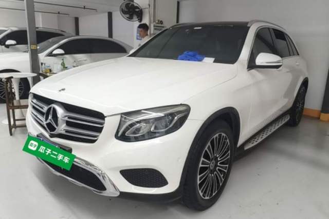 Ojetý Mercedes-Benz GLC 2019 GLC 200 L 4MATIC