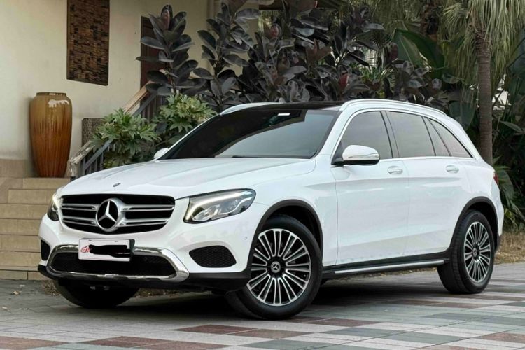 Used Mercedes-Benz GLC 2019 GLC 200 L 4MATIC Guazi used car, China used car export, Used car for sale, Used cars, Cheapest cars for sale