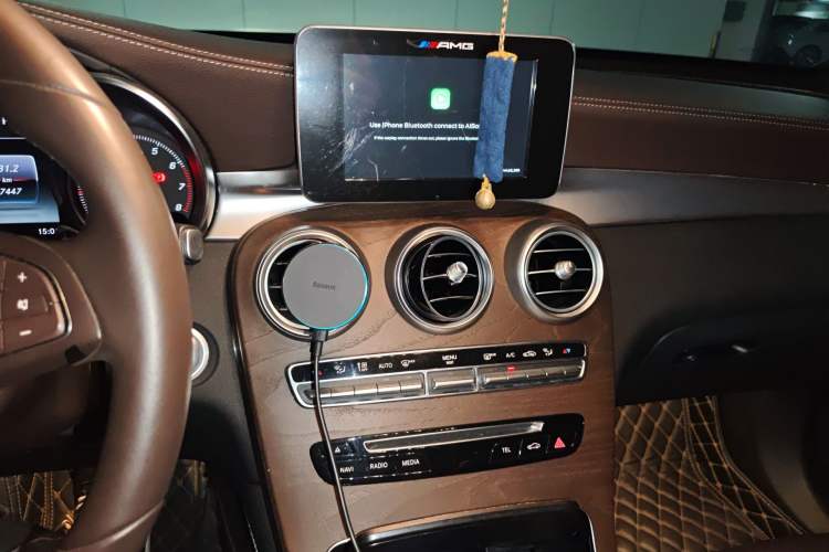 Used Mercedes-Benz GLC 2019 GLC 300 L 4MATIC Dynamic Model Audio And AC Panel