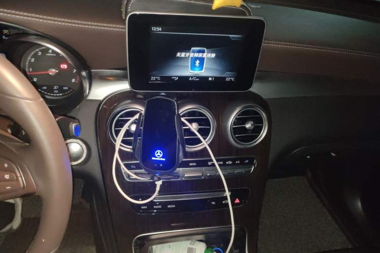 Used Mercedes-Benz GLC 2019 GLC 260 L 4MATIC Dynamic Model Audio And AC Panel