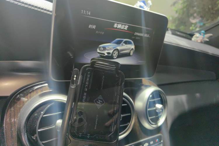 Used Mercedes-Benz GLC 2019 Facelift GLC 260 L 4MATIC Luxury Model Audio And AC Panel
