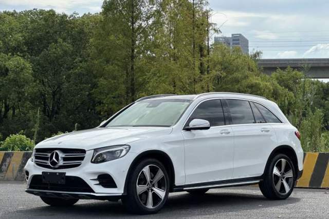 Mercedes-Benz GLC 2019 GLC 300 L 4MATIC Dynamic Model usado