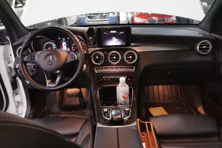 Used Mercedes-Benz GLC 2019 GLC 260 L 4MATIC Luxury Model Center Console