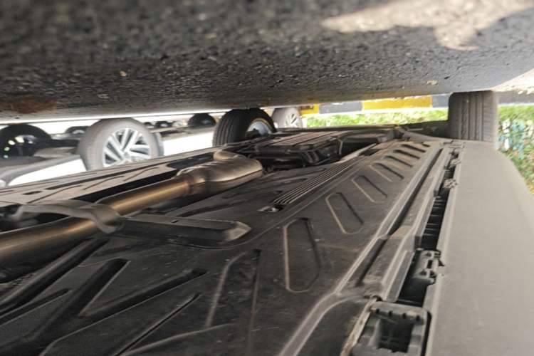 Used Mercedes-Benz GLC 2019 GLC 300 L 4MATIC Dynamic Model Chassis Front Left