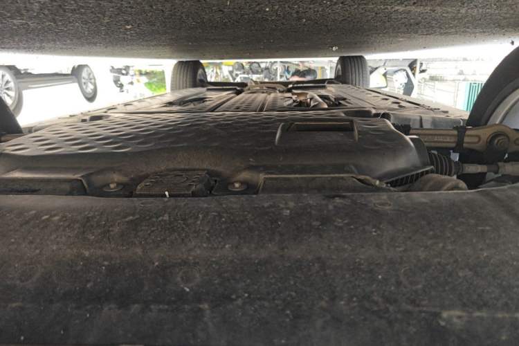 Used Mercedes-Benz GLC 2019 GLC 300 L 4MATIC Dynamic Model Chassis Front