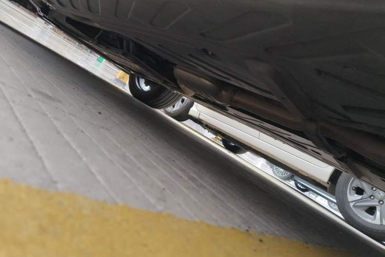 Used Mercedes-Benz GLC 2019 GLC 300 L 4MATIC Dynamic Model Chassis Rear Left